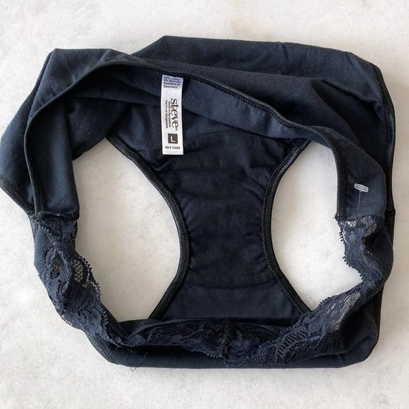 3/$20 - NWOT! New Steve black panty / underwear, lace & tiny bow detail - Picture 4 of 4